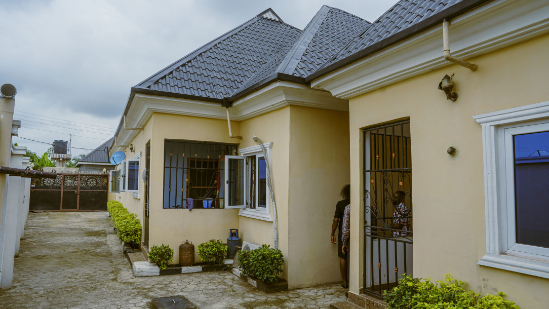 Three(3) Bedroom, One (1) Bedroom, One (1) shop apartment.-2